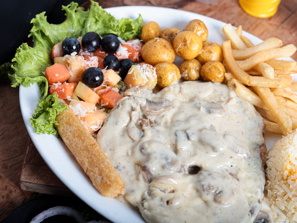 Bagre con Champiñones